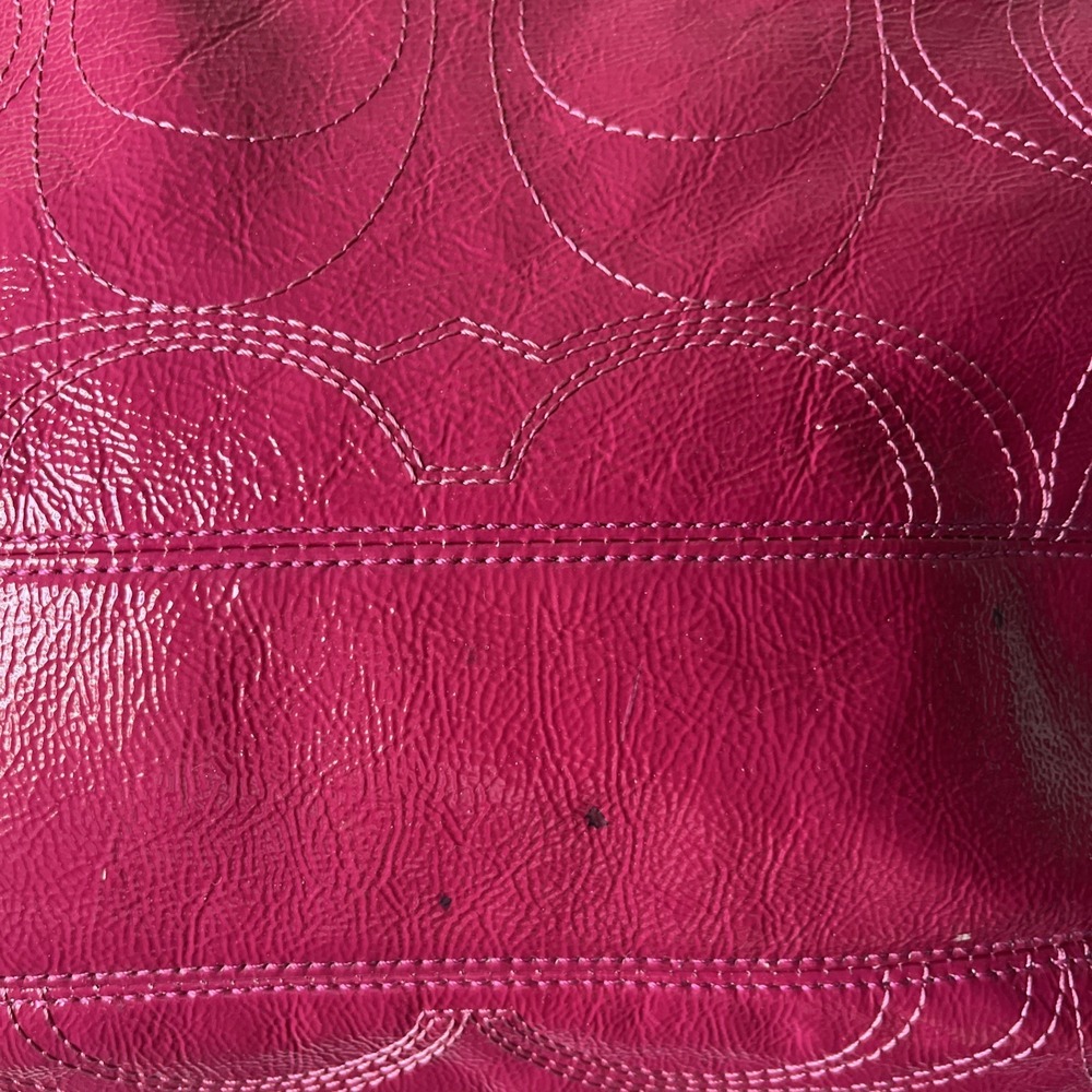 Vtg Coach Berry Pink Hand Bag Small Soho Y2K Patent Leather Hobo Shoulder Purse - Picture 16 of 16